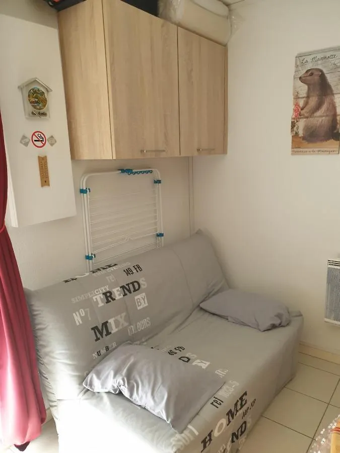 Jolie Appartement A 科特雷 公寓