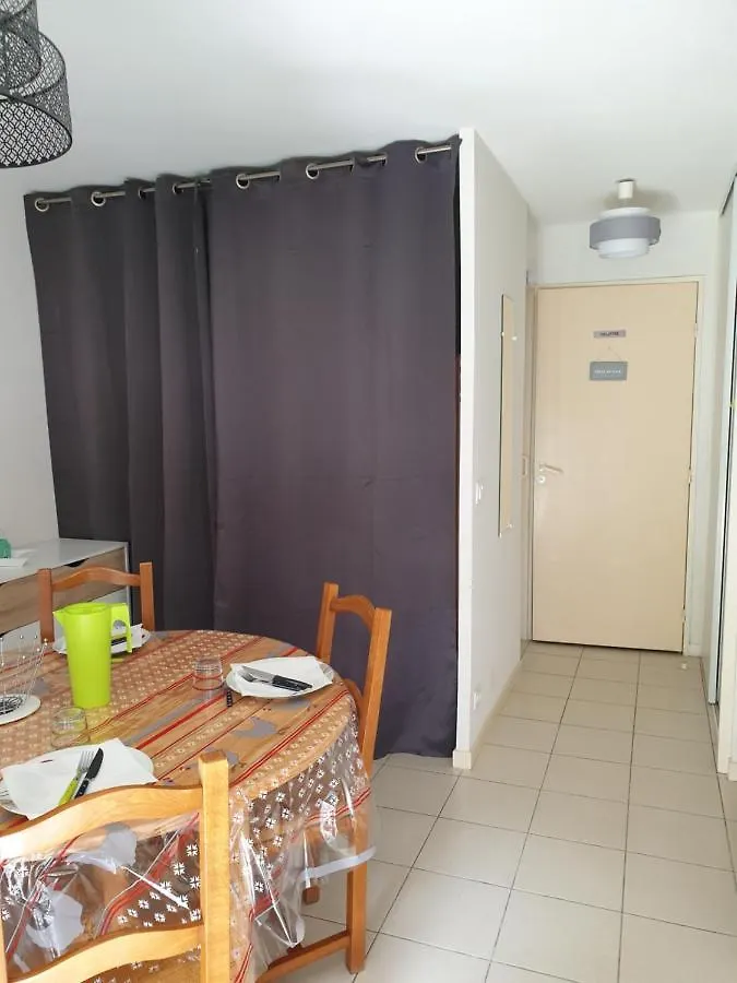 Jolie Appartement A 科特雷 公寓